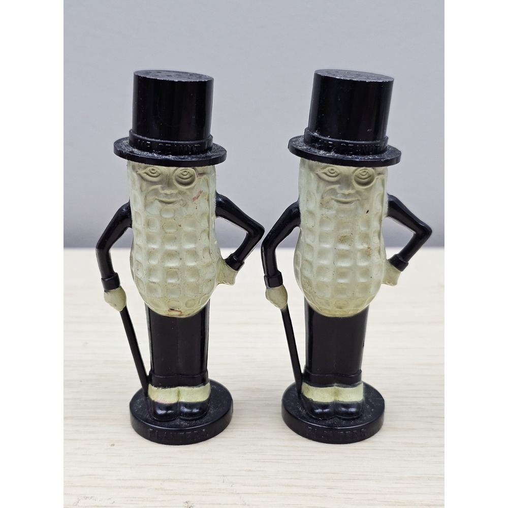 Vintage Planters Mr. Peanut Salt and Pepper‎ Shakers Made in USA Pyro 4" 1950's